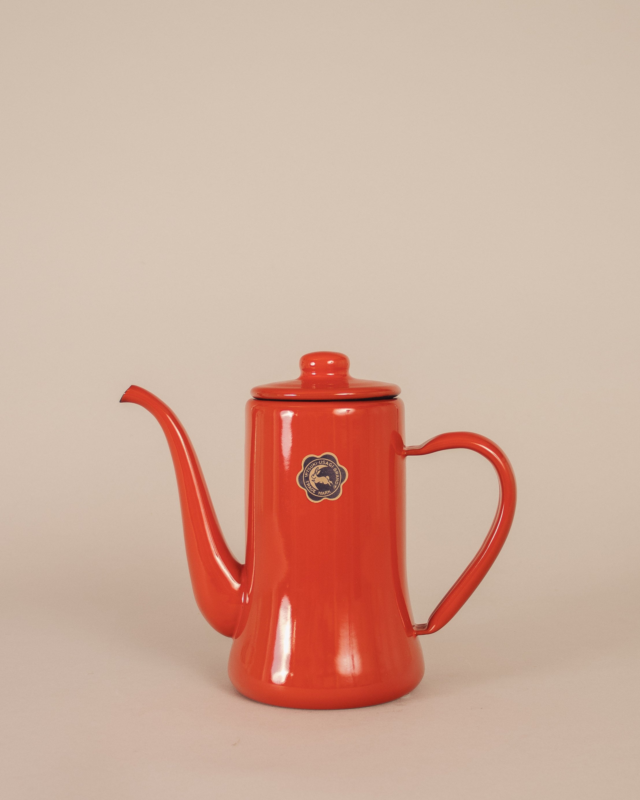 Tsukiusagi Red Slim Teapot - GOOD FRIEND