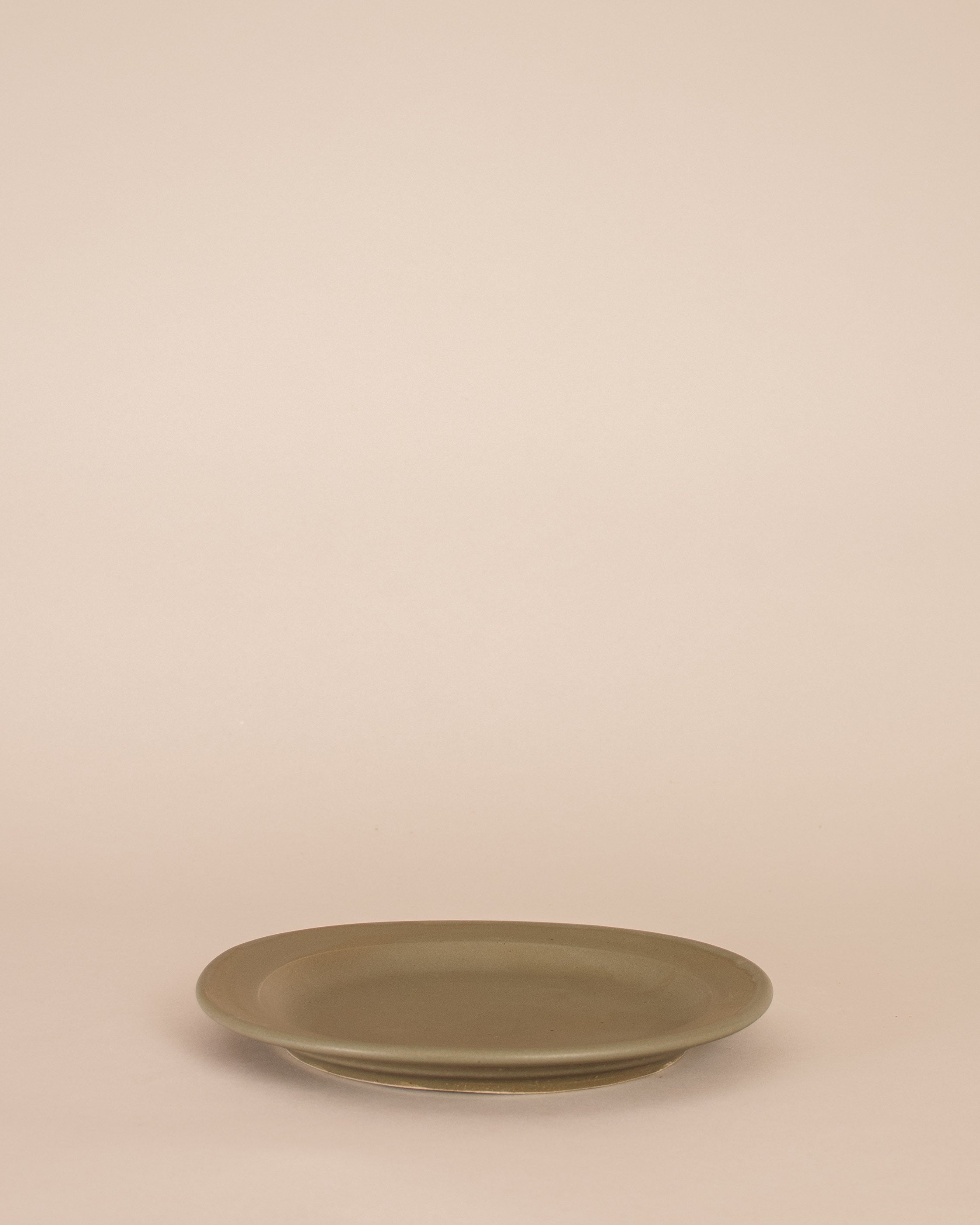 Rimmed Side Plate in Moss - GOOD FRIEND