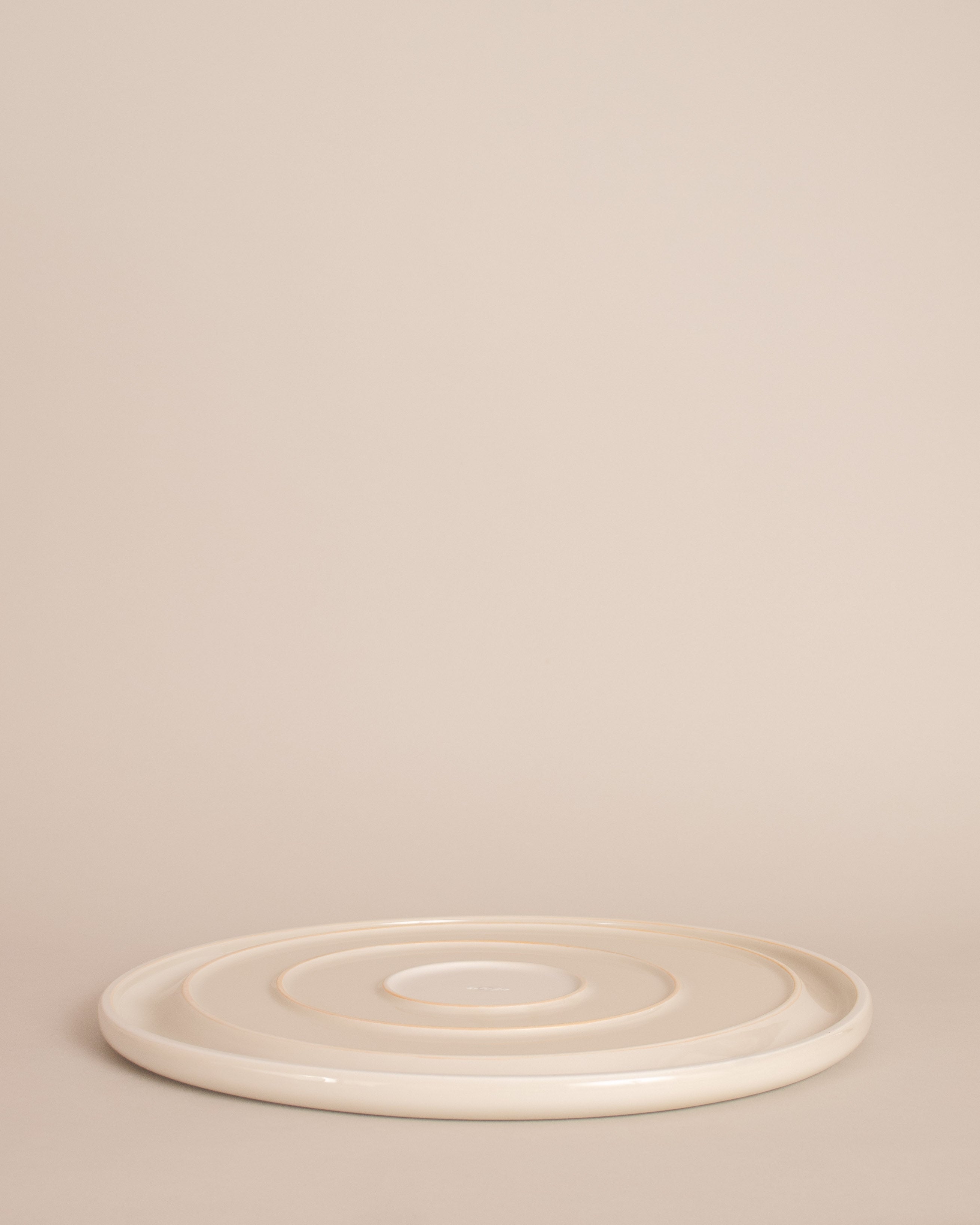 Platter in Marshmallow - GOOD FRIEND