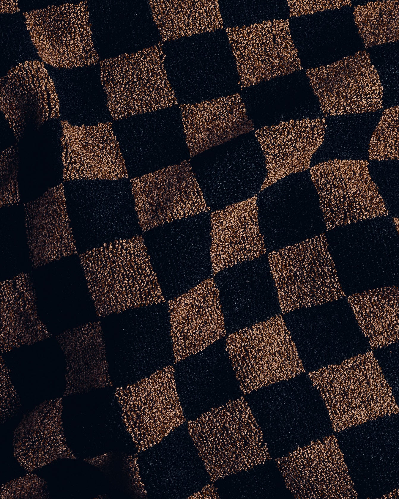 Roman Pool Towel in Tabac & Noir - GOOD FRIEND