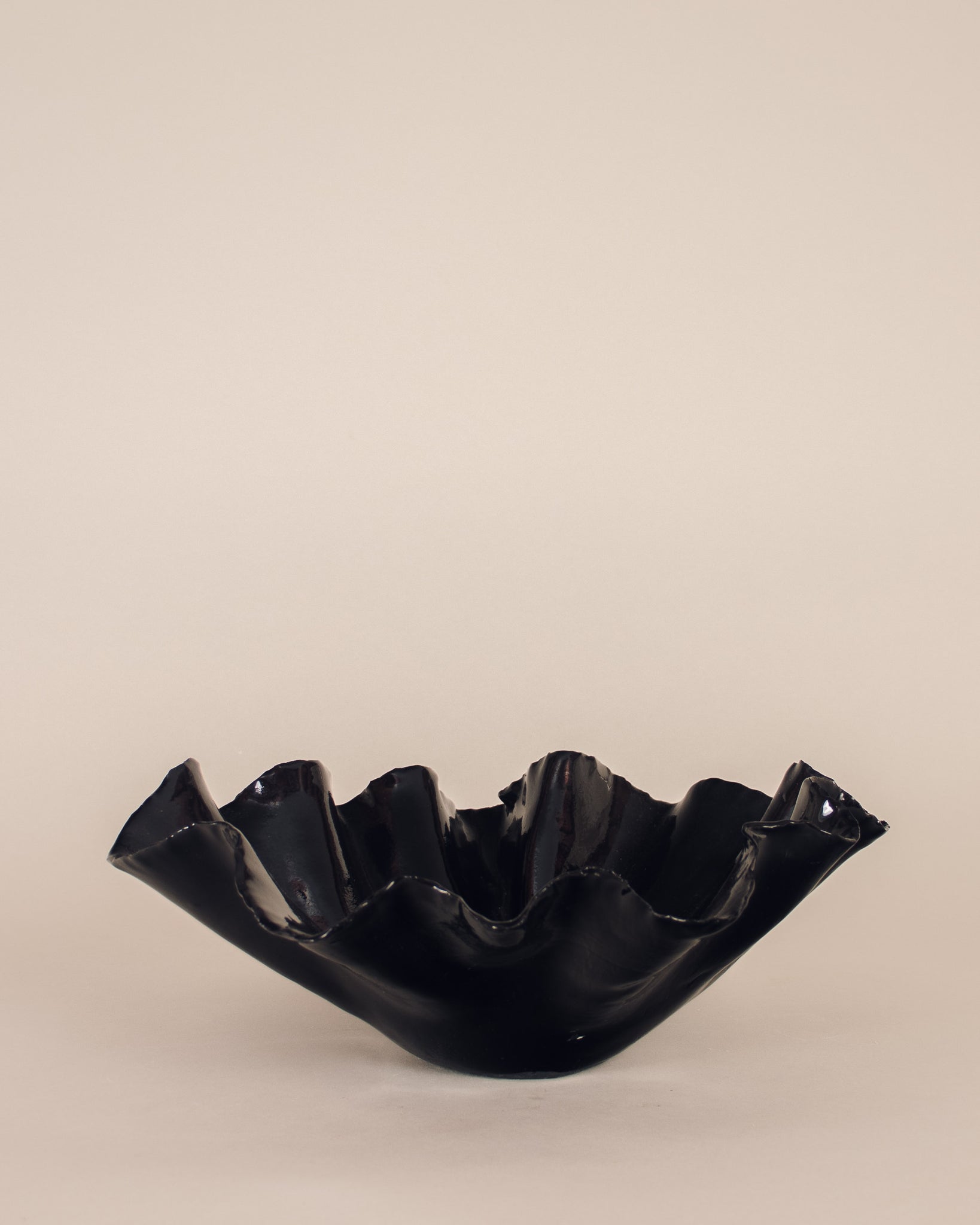 Hand Torn Ruffle Serving Bowl