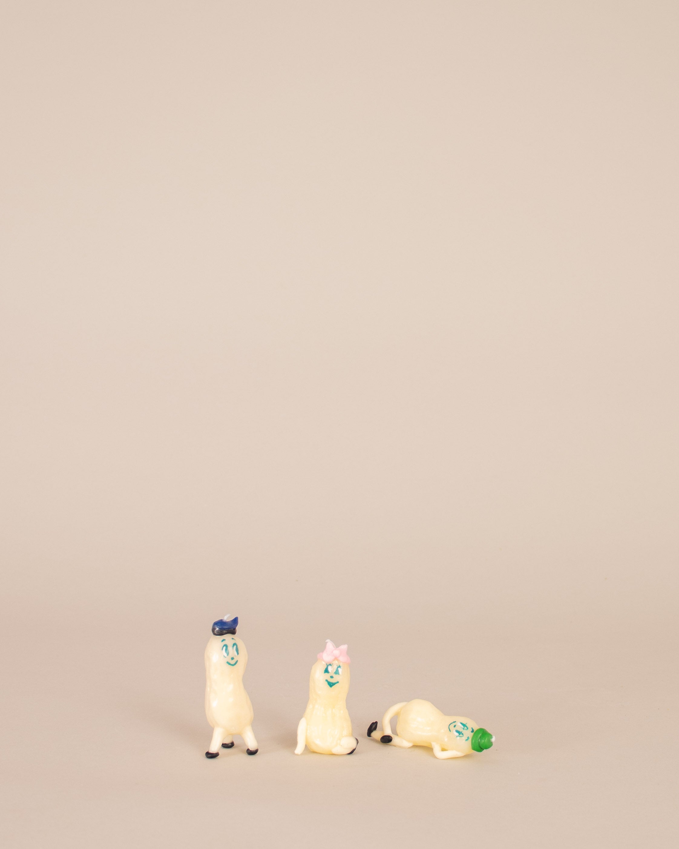 Andy the Peanut Candle - GOOD FRIEND