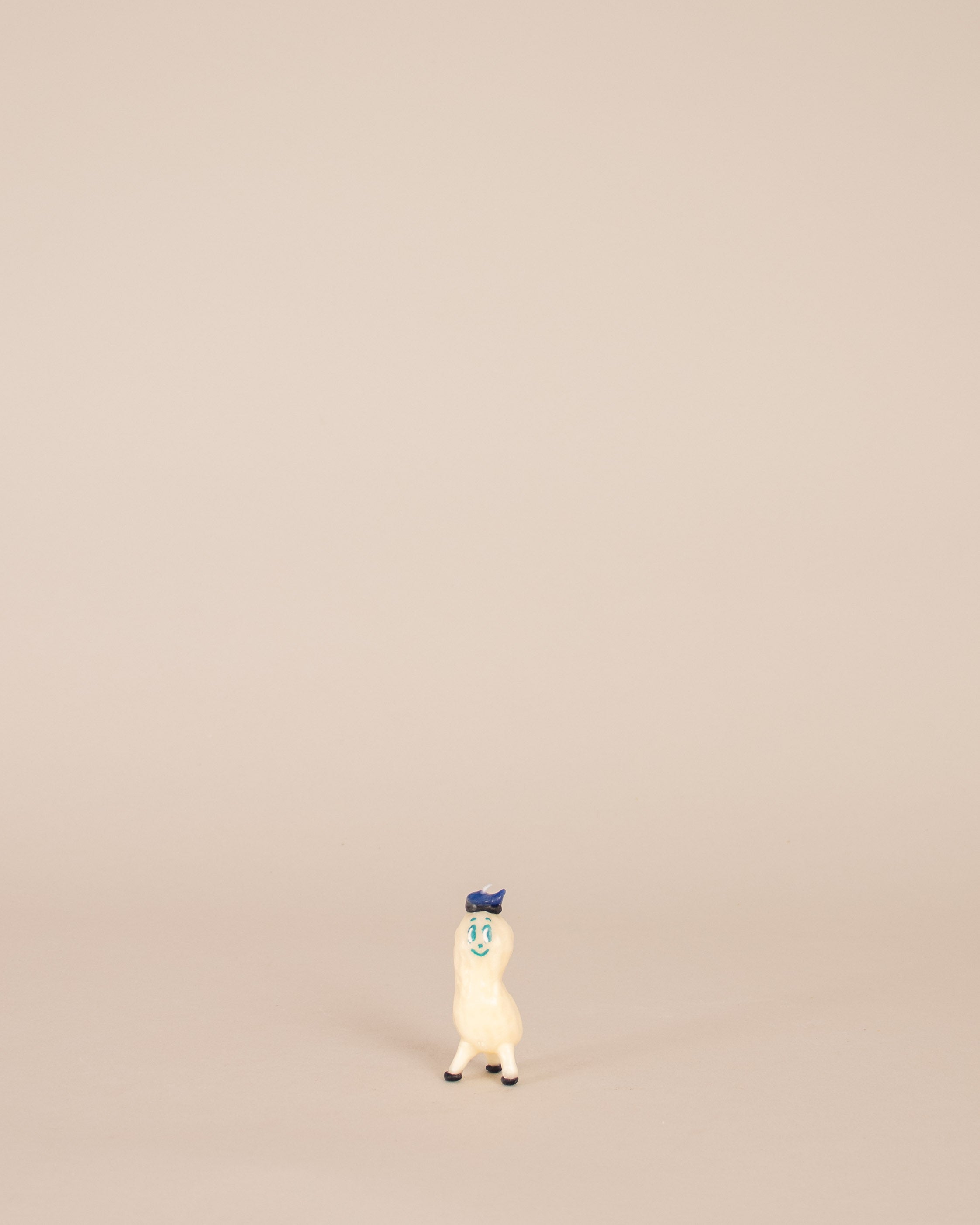 Harry the Peanut Candle - GOOD FRIEND
