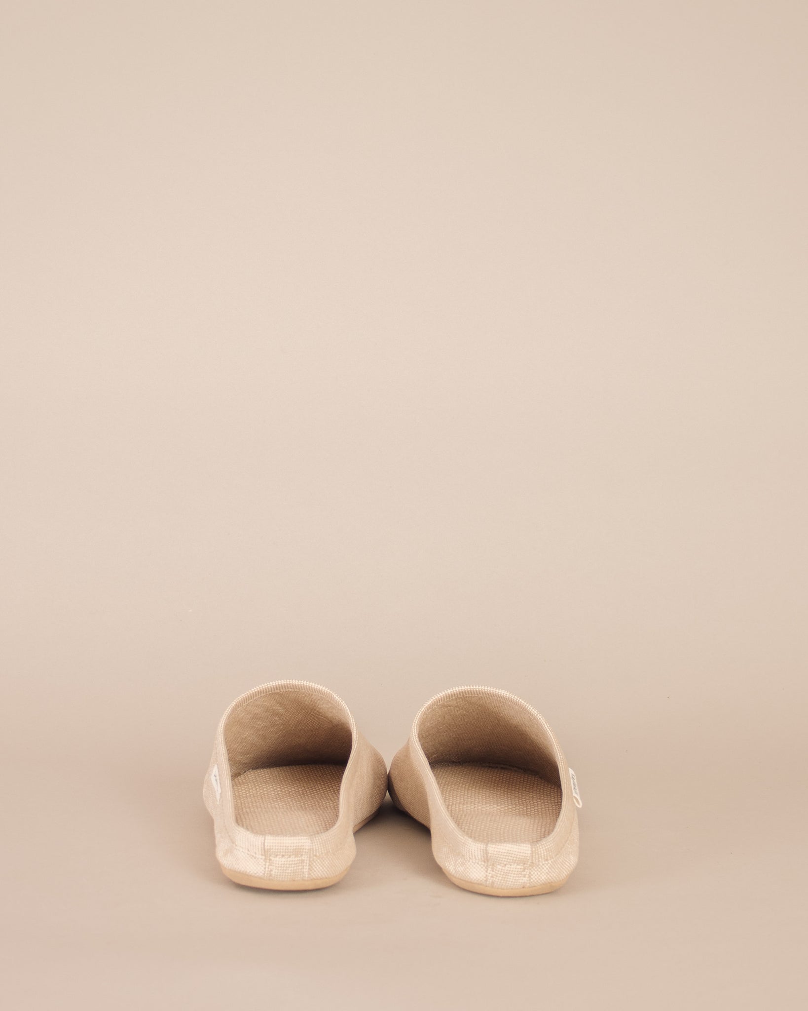 Sasawashi Room Shoes in Beige