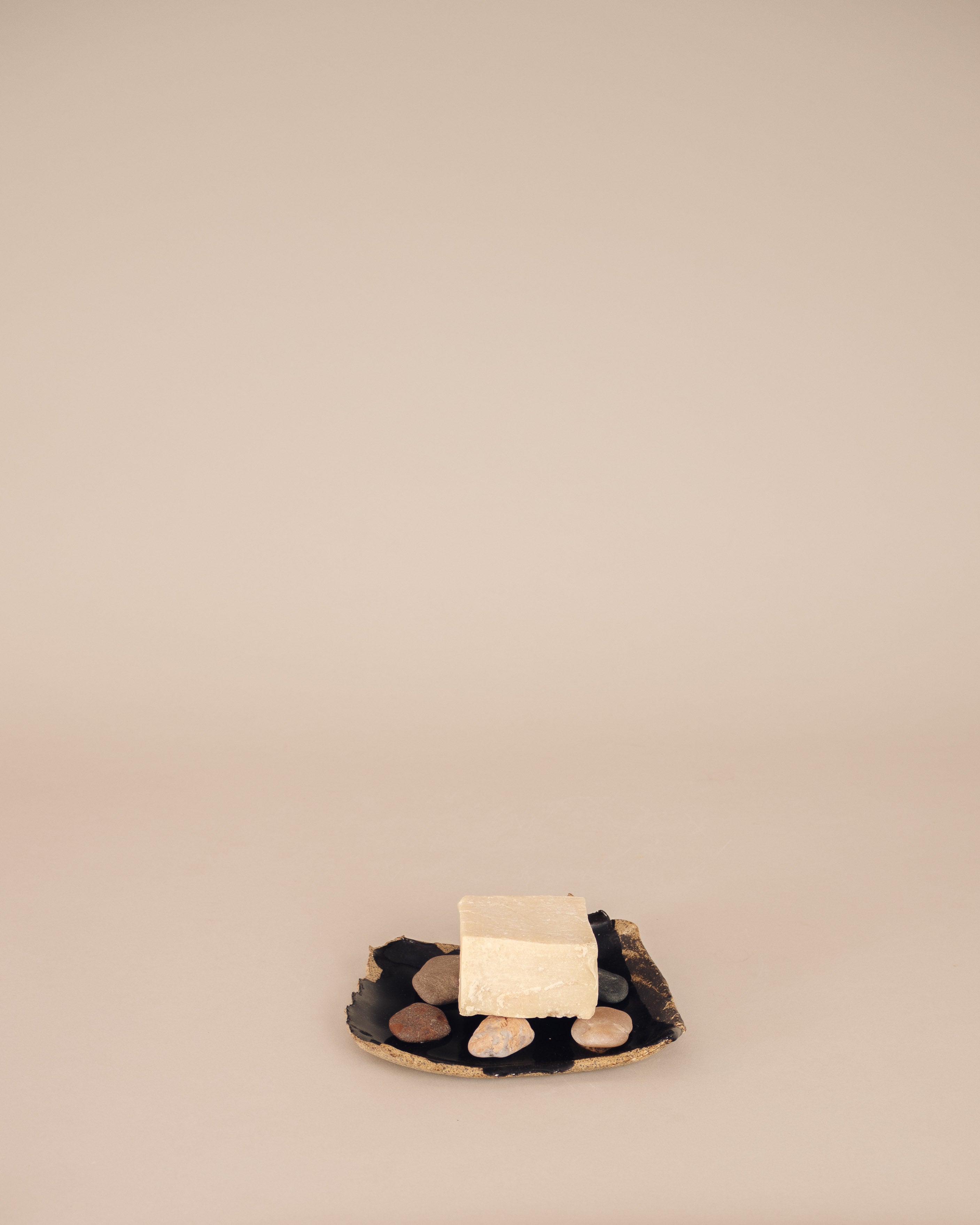Soap Dish in Black - GOOD FRIEND
