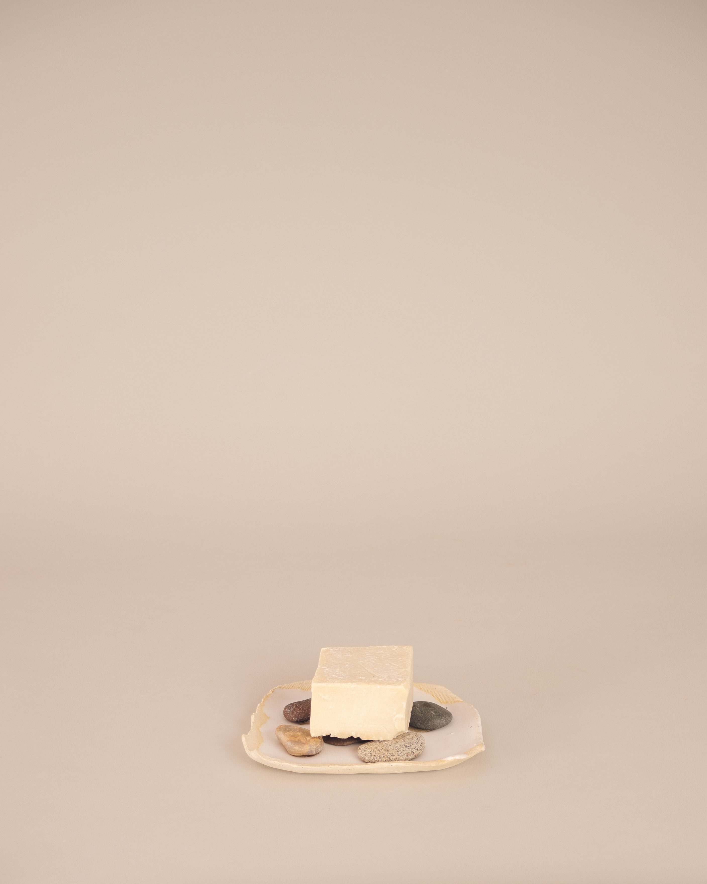Soap Dish in White - GOOD FRIEND