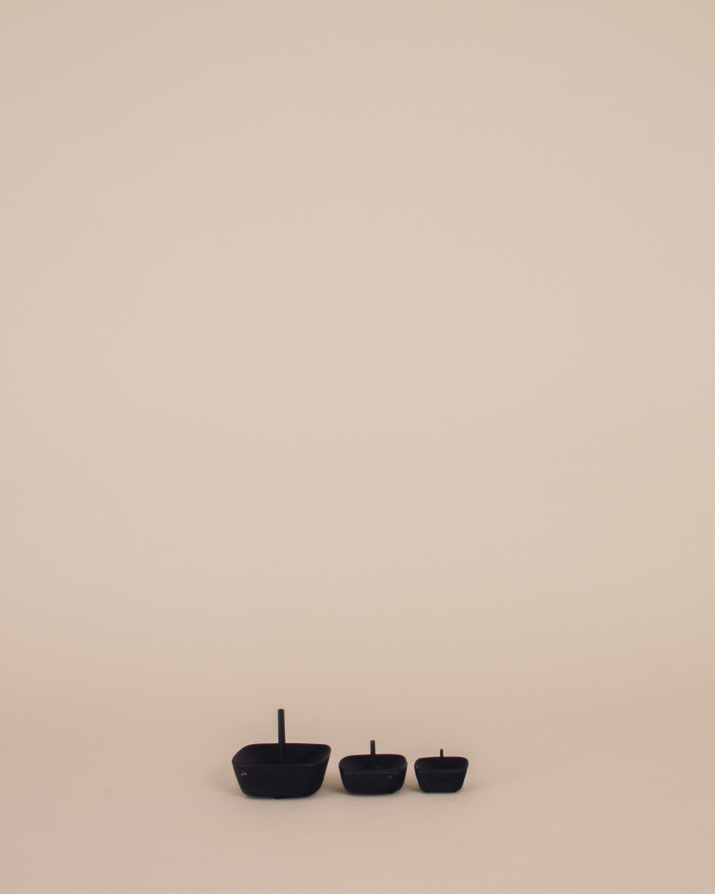 Koma Candle Stand - GOOD FRIEND