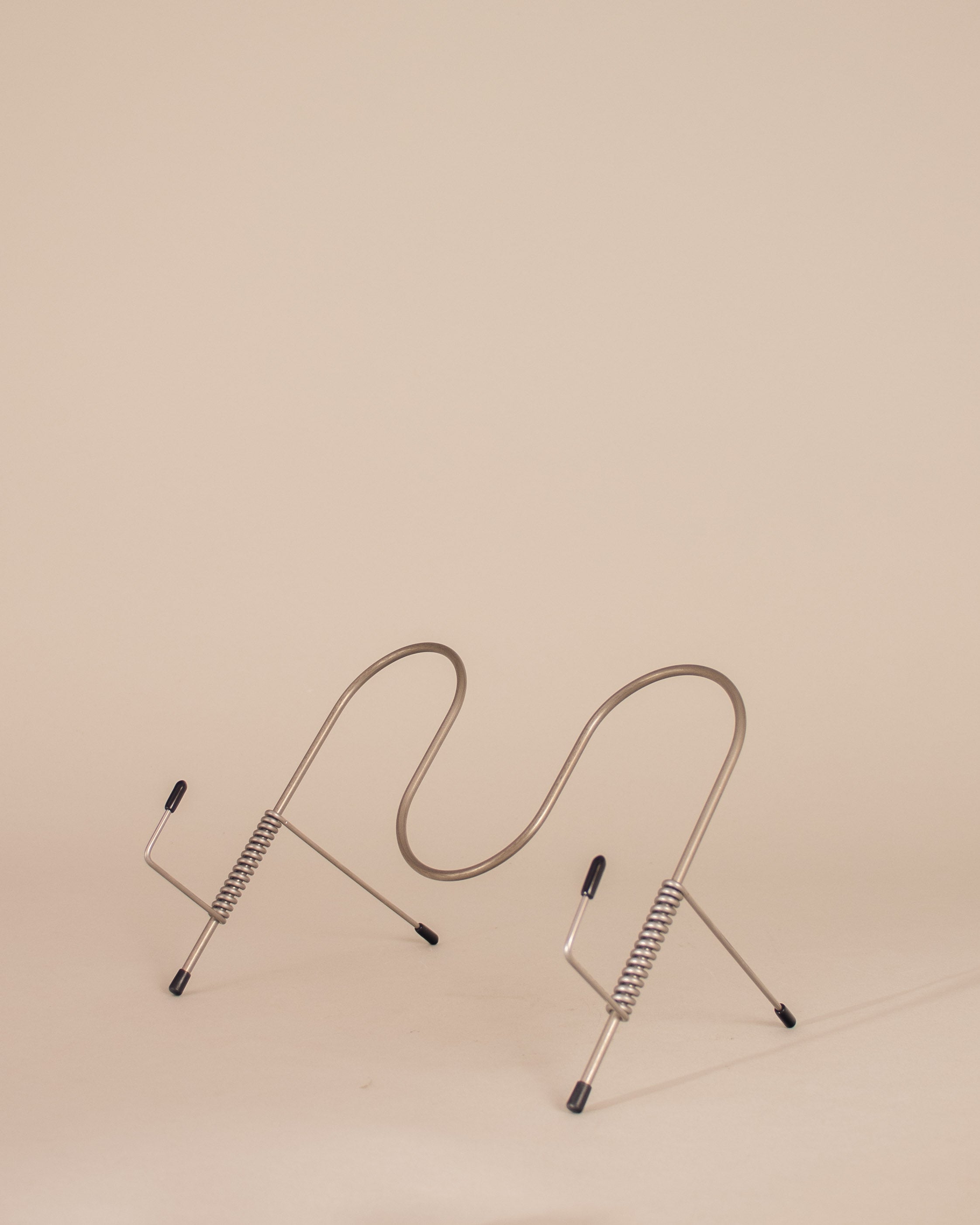 Fusilli Cook Book Stand - GOOD FRIEND